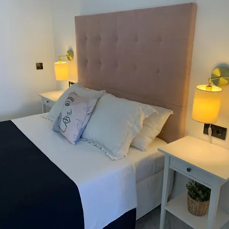 Sunshine Bluehill Bed & Breakfast